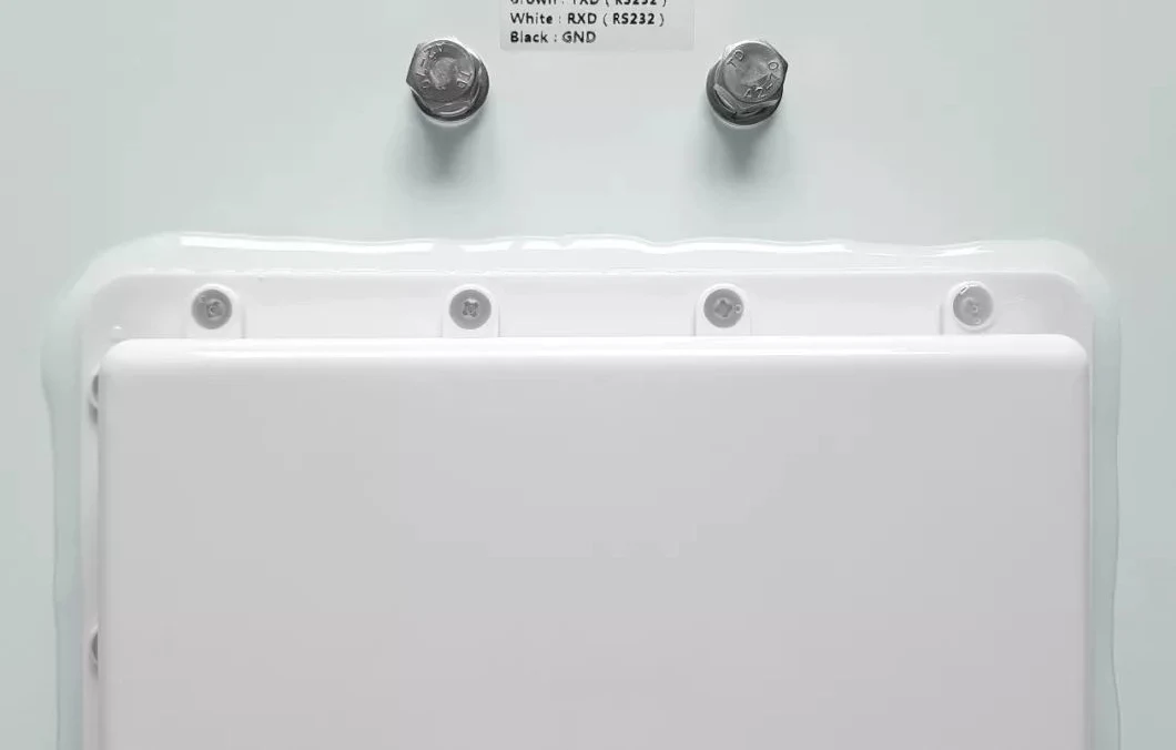 कम विकिरण मूल्य यूएचएफ लंबी दूरी रीडर 15 मीटर डिटेक्शन रेंज पार्किंग प्रबंधन के लिए 10